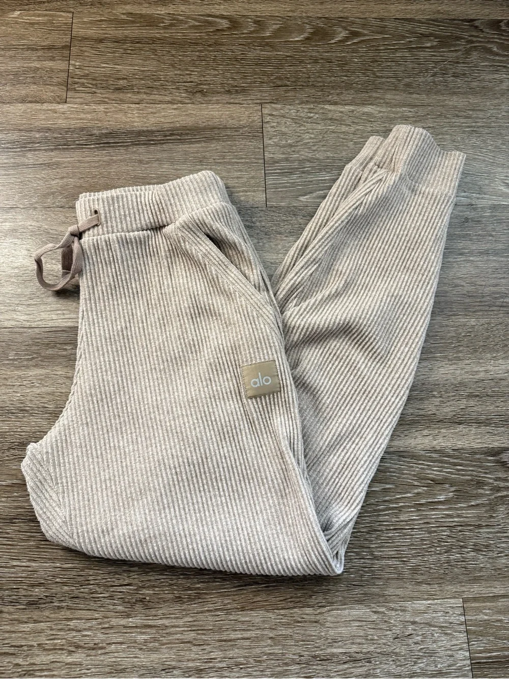 Alo Yoga Muse Sweatpant Gravel Heather